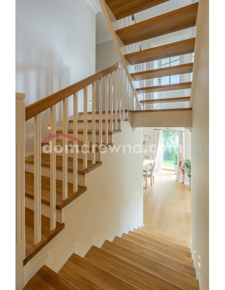 Schody na beton i schody samonośne