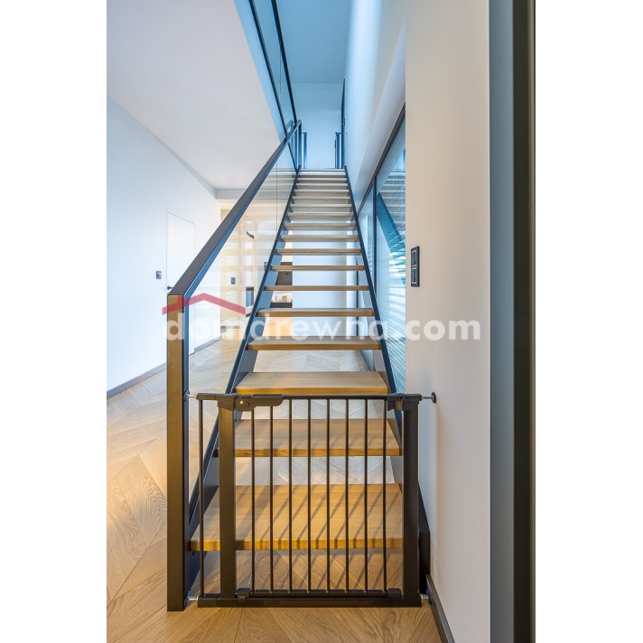 Schody samonośne - galeria 51