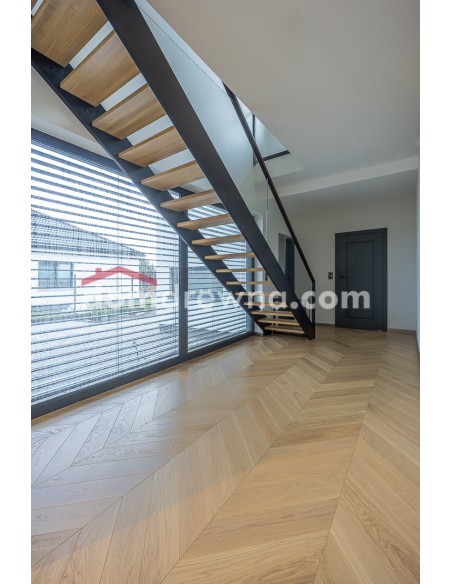 Schody samonośne - galeria 51