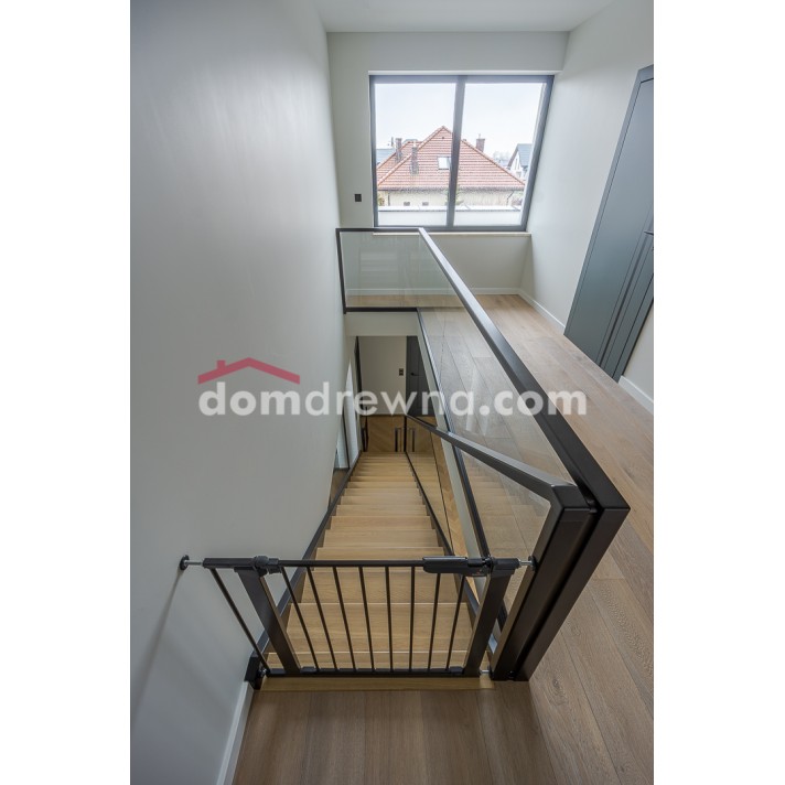 Schody samonośne - galeria 51