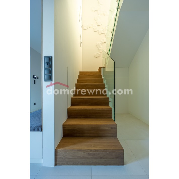 Schody dywanowe - galeria 21