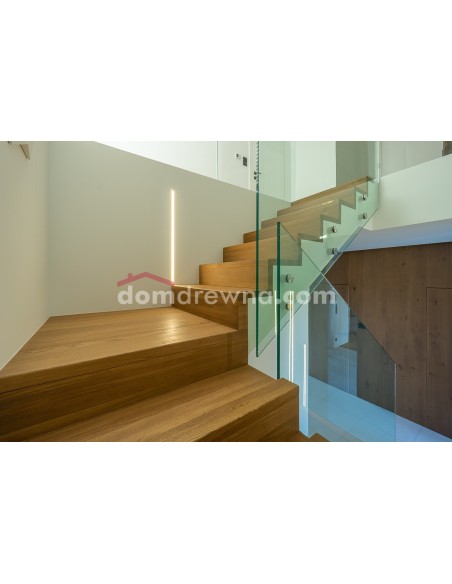 Schody dywanowe - galeria 21