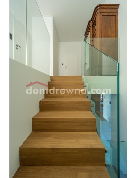 Schody dywanowe - galeria 21