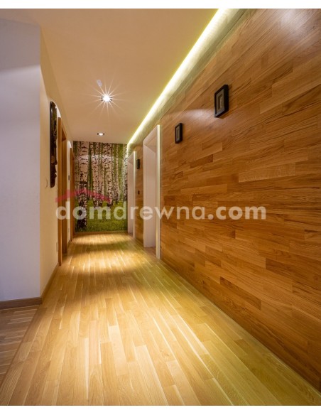 Parkiet z bielą, ściana z parkietu