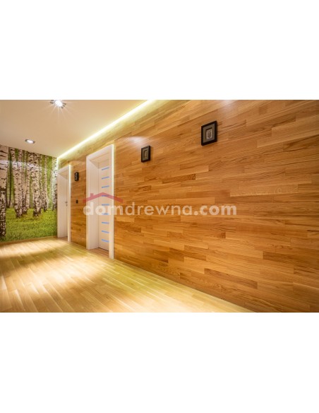 Parkiet z bielą, ściana z parkietu