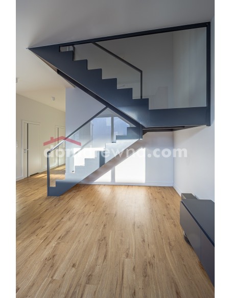 Schody samonośne - galeria 28