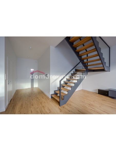 Schody samonośne nowoczesne