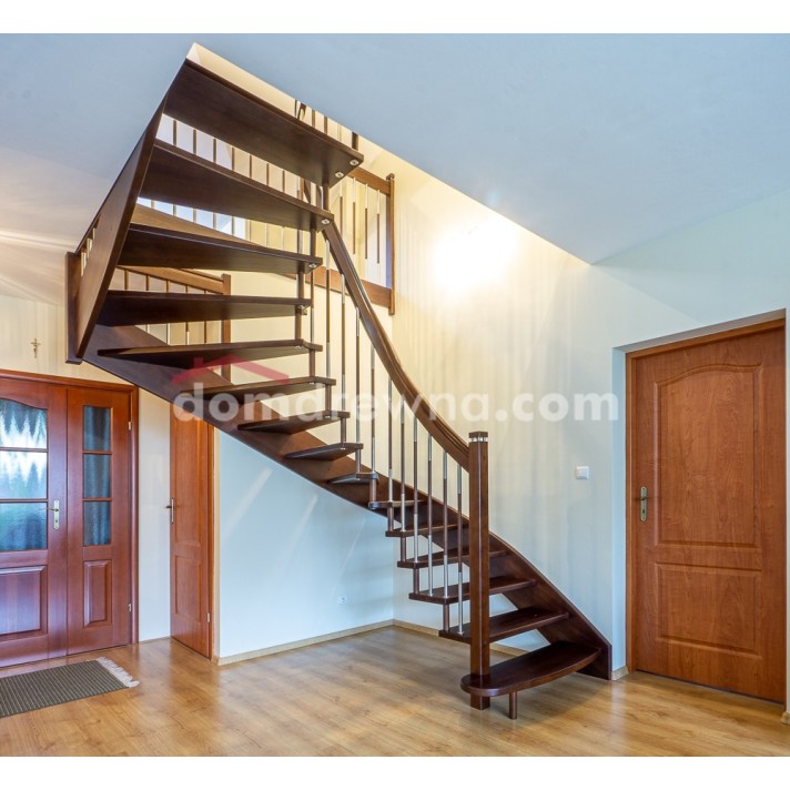 Schody samonośne ażurowe