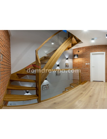 Schody samonośne ażurowe