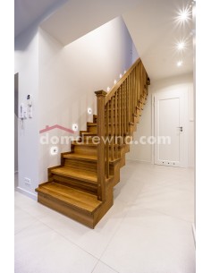 Schody samonośne z podstopniami 2