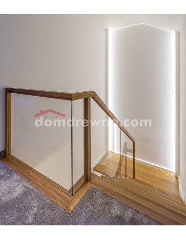 Schody dywanowe na beton + samonośne